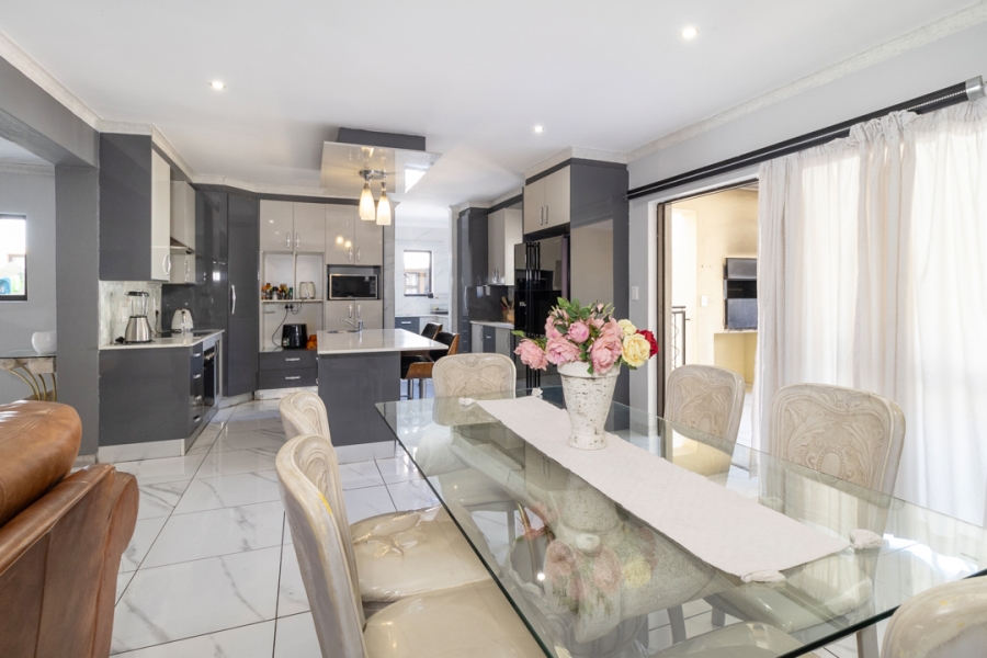 To Let 5 Bedroom Property for Rent in Port D